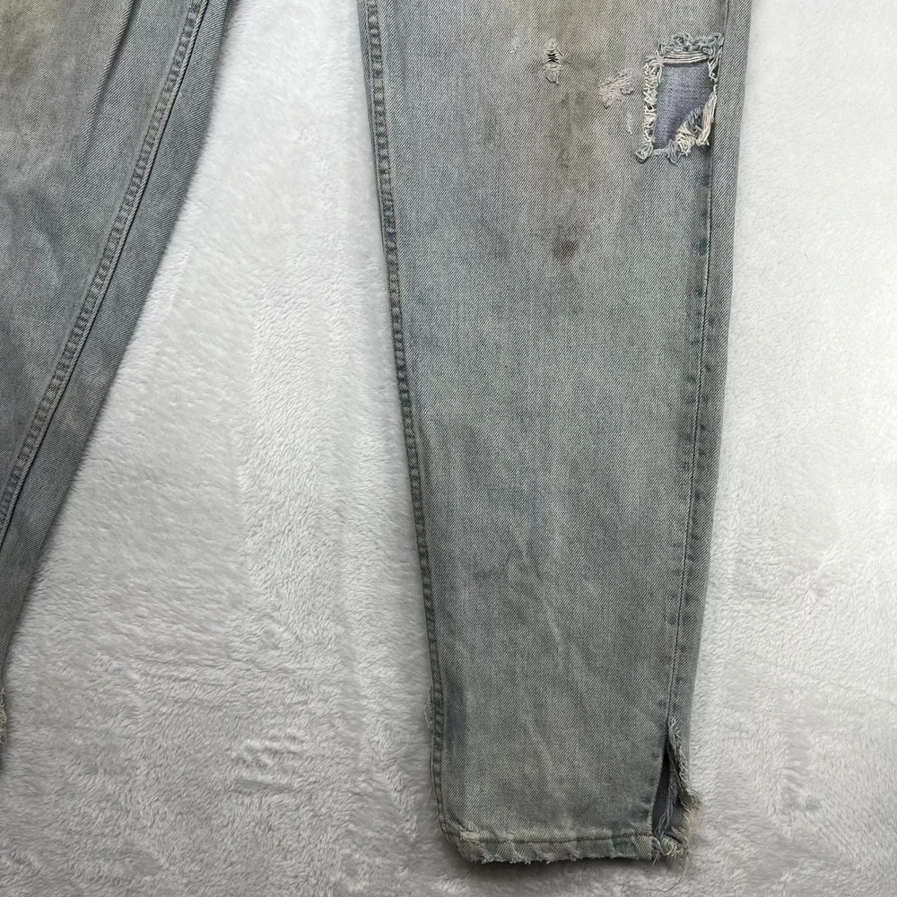 Vintage Levi's 560 Relaxed Fit Tapered Leg Jeans Mens 29X33.5 Blue Denim - Flaws